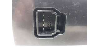 MANDO ELEVALUNAS DELANTERO DERECHO KIA CARNIVAL 2006-2007 - 1451458 / 935754D1200T