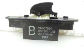 MANDO ELEVALUNAS DELANTERO DERECHO MITSUBISHI ASX (GA0W) 2010-2014 - 1261229 / MR587944