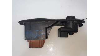 MANDO ELEVALUNAS DELANTERO IZQUIERDO NISSAN INTERSTAR (X70) 2006-2010 - 1361468 / 8200206602