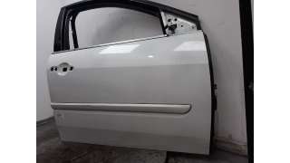 PUERTA DELANTERA DERECHA RENAULT LAGUNA III BERLINA - - 1428379 / 801000025R