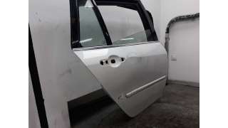 PUERTA TRASERA DERECHA RENAULT LAGUNA III BERLINA - - 1428381 / 821000023R