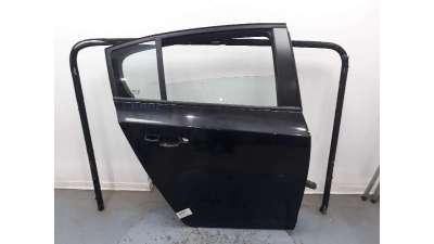 PUERTA TRASERA DERECHA CHEVROLET CRUZE 5-PUERTAS 2011-2014 - 1476324 / 95476405