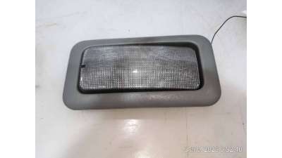 LUZ INTERIOR RENAULT TRAFIC II COMBI 2001-2006 - 1493175 / 8200425660