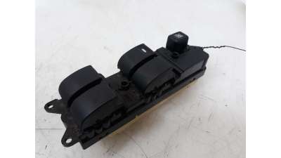 MANDO ELEVALUNAS DELANTERO IZQUIERDO MITSUBISHI GRANDIS (NA0W) 2005-2007 - 1549452 / MN141066