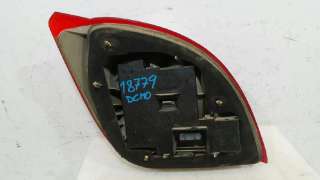 PILOTO TRASERO DERECHO FORD FIESTA BERLINA 1997- - 983067 / 1044154