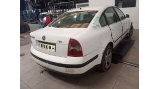 VOLKSWAGEN PASSAT BERLINA (3B3) 2000-2004 Comfortline Berlina sedan 131 Diesel  - 22776