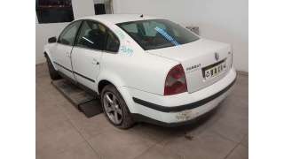 VOLKSWAGEN PASSAT BERLINA (3B3) 2000-2004 Comfortline Berlina sedan 131 Diesel  - 22776