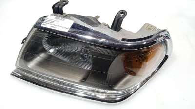 FARO IZQUIERDO MITSUBISHI MONTERO SPORT (K90) 1998-2001 - 1632219 / MR566771