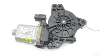 MOTOR ELEVALUNAS DELANTERO IZQUIERDO - 1641943 / 82450A5000