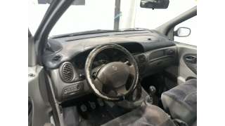 renault scenic (ja..) 1999-2003 del año 2000