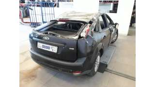 ford focus berlina (cap) 2004-2007 del año 2005