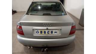 audi a4 berlina (b5) 1999-2000 del año 2002