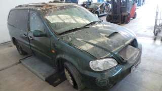 kia carnival 1999-2001 del año 2001