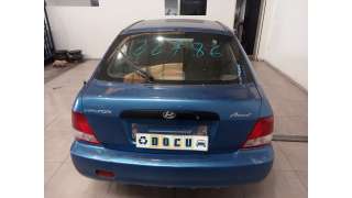hyundai accent (lc) 1999-2010 del año 2002