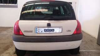 renault clio ii fase i (b/cbo) 1998-2001 del año 2001