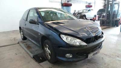 peugeot 206 berlina 1998-2010 del año 2001