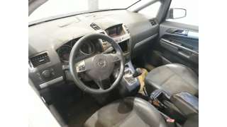 opel zafira b 2005-2014 del año 2006