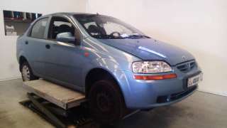 daewoo kalos 2002-2004 del año 2004