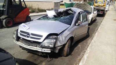 opel vectra c berlina 2002-2005 del año 2002