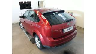 ford focus berlina (cap) 2004-2007 del año 2005