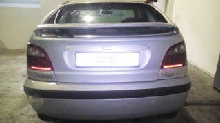 renault megane i fase 2 berlina (ba0) 1999-2002 del año 2000