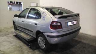 renault megane i fase 2 berlina (ba0) 1999-2002 del año 2000