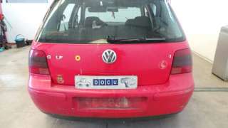 volkswagen golf iv berlina (1j1) 1997-2003 del año 1999