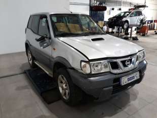 nissan terrano/terrano.ii (r20) 1993-2007 del año 2005