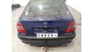 toyota avensis berlina (t 22) 1997-2003 del año 2000