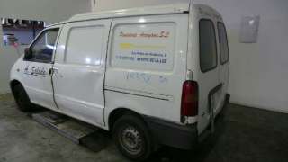 nissan vanette cargo 1995-2002 del año 2000
