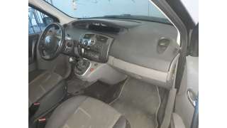renault scenic ii 2003-2009 del año 2005