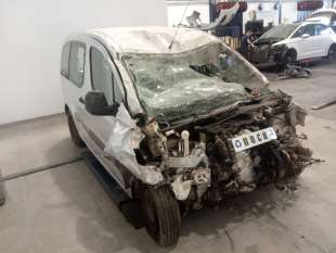 peugeot partner kombi 2008- del año 2012