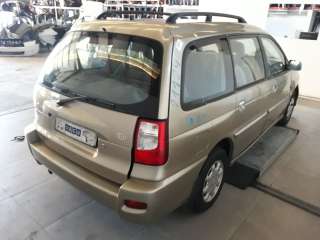 kia joice 1999-2002 del año 2001