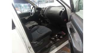 nissan terrano/terrano.ii (r20) 1993-2007 del año 2005