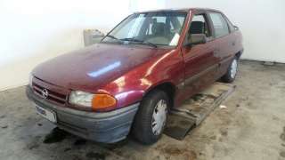 opel astra f berlina 1991-1998 del año 1993