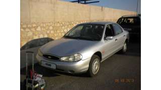 ford mondeo berlina (gd) 1996-2001 del año 2000