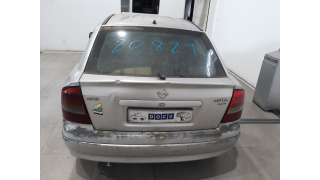 opel astra g berlina 1998-2004 del año 2000