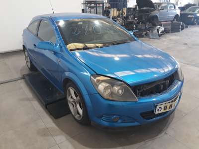 opel astra gtc 2004-2008 del año 2005