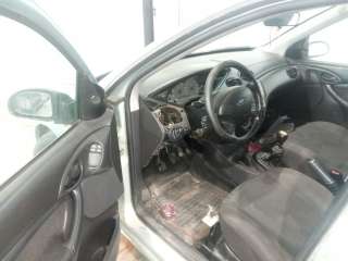 ford focus berlina (cak) 1998-2004 del año 1998