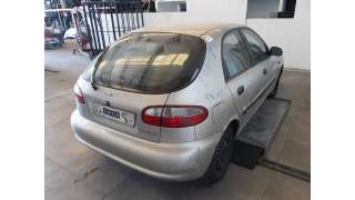daewoo lanos 1997-2004 del año 2000