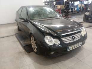 mercedes-benz clase c (w203) berlina 2000-2007 del año 2005