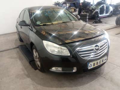 opel insignia berlina 2008-2017 del año 2010