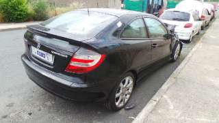 mercedes-benz clase c (w203) sportcoupe 2000-2008 del año 2006
