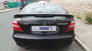 mercedes-benz clase c (w203) sportcoupe 2000-2008 del año 2006