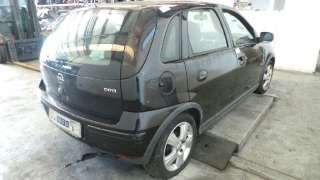 opel corsa c 2003-2007 del año 2004