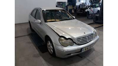 mercedes-benz clase c (w203) berlina 2000-2007 del año 2001