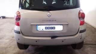 renault modus 2004-2008 del año 2004