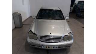 mercedes-benz clase c (w203) berlina 2000-2007 del año 2001