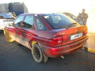 ford escort berl./turnier 1995-2000 del año 1999