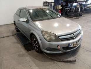 opel astra gtc 2006-2012 del año 2005